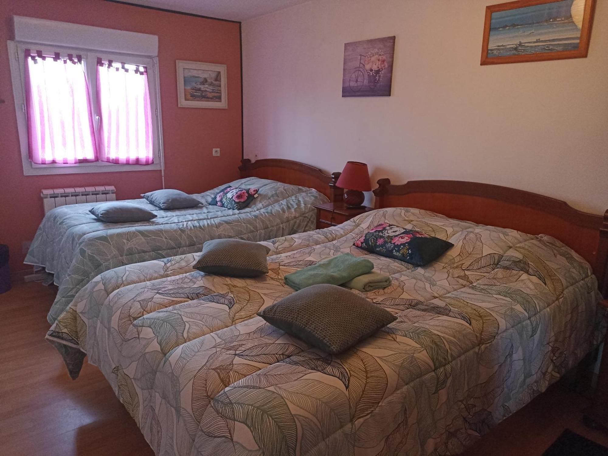 Les Chambres Du Rochereuil Bédée 外观 照片